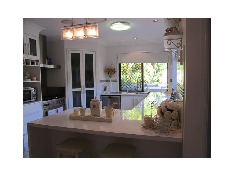 18 Constantia Crescent, Frenchville QLD 4701