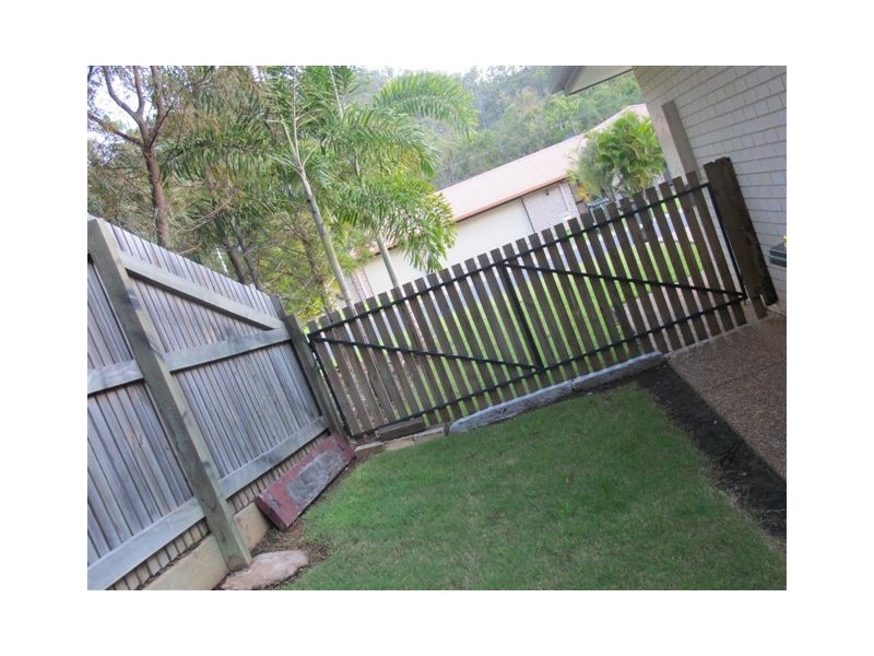 18 Constantia Crescent, Frenchville QLD 4701