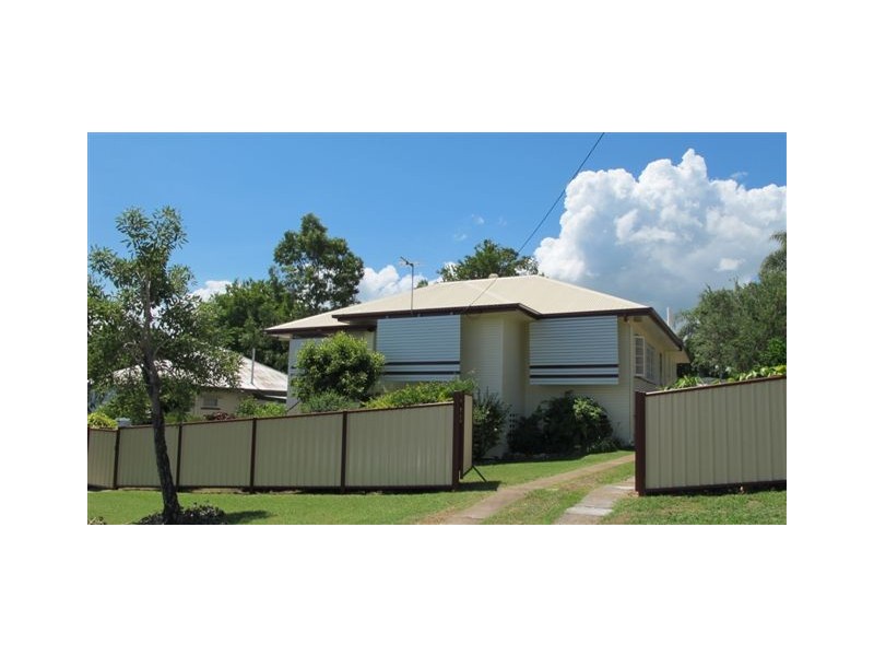 32 Meade Street, Wandal QLD 4700