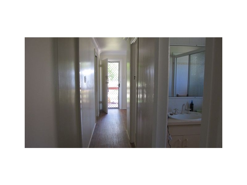 32 Meade Street, Wandal QLD 4700