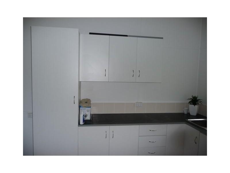 96  Princess Street, Berserker QLD 4701