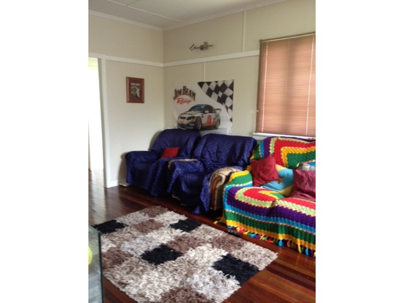 37 Underwood Street, Park Avenue QLD 4701