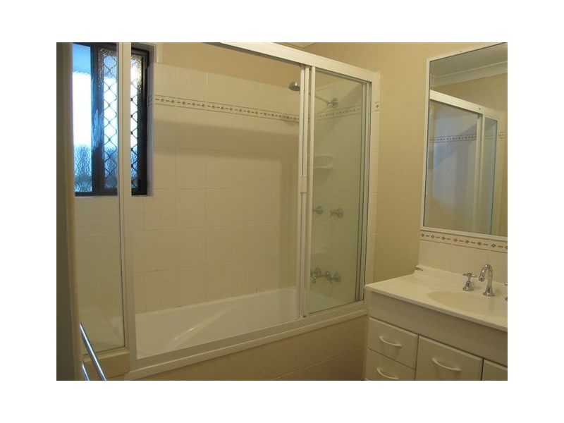 12a Lucas Street, Berserker QLD 4701