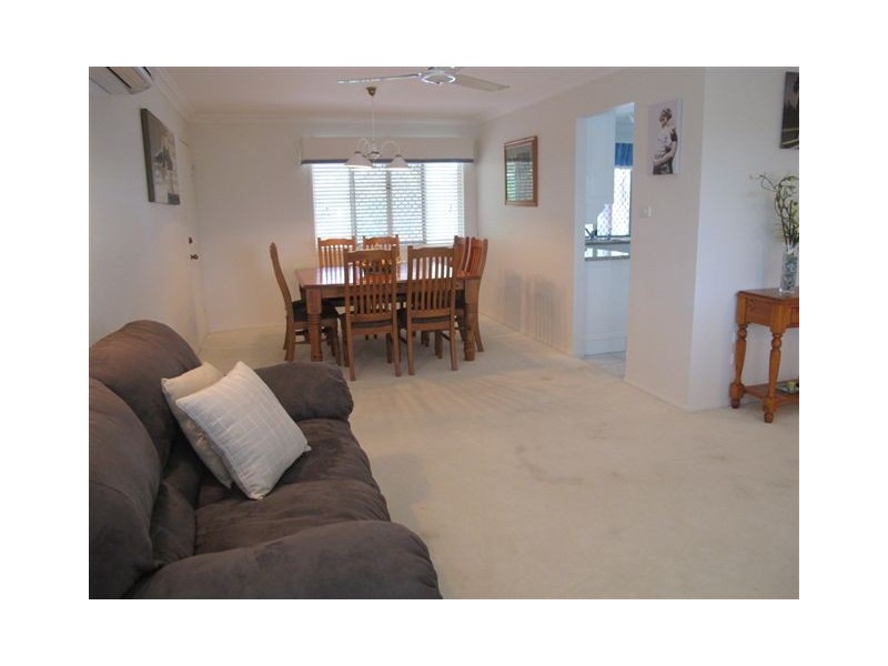 21 Strelow Drive, Glenlee QLD 4711