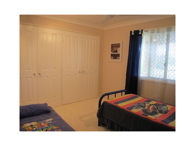 21 Strelow Drive, Glenlee QLD 4711