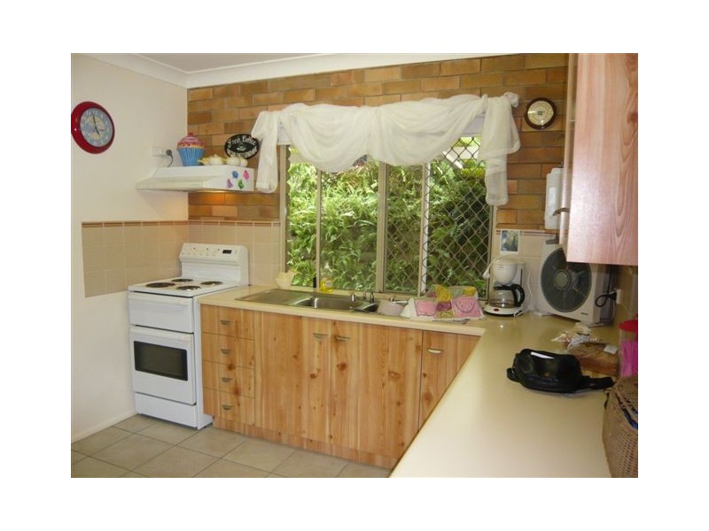 6 Fryer Avenue, Frenchville QLD 4701