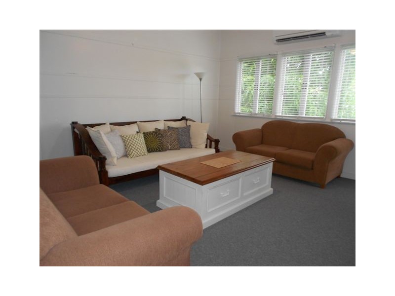 2 Stickley Street, West Rockhampton QLD 4700