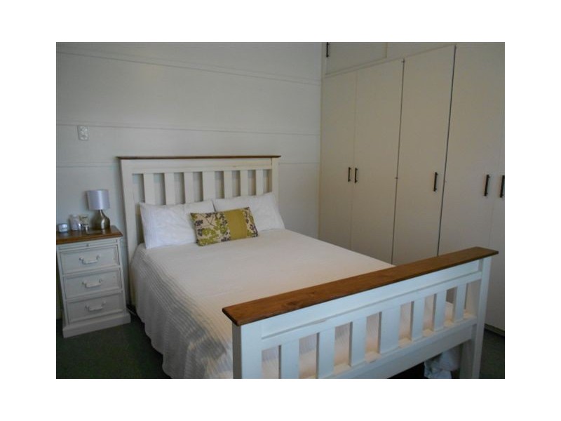 2 Stickley Street, West Rockhampton QLD 4700