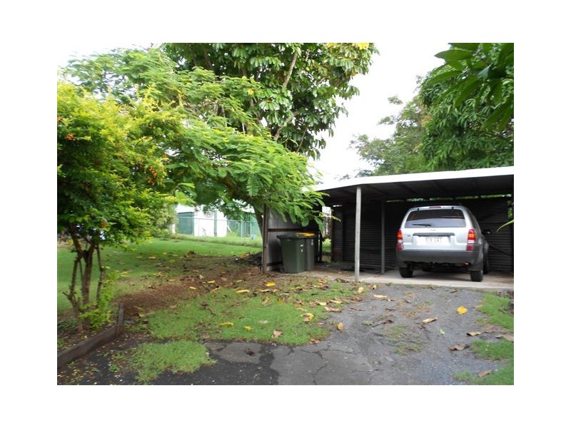 2 Stickley Street, West Rockhampton QLD 4700