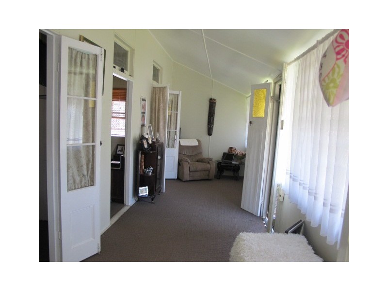 43 Cambridge Street, The Range QLD 4700