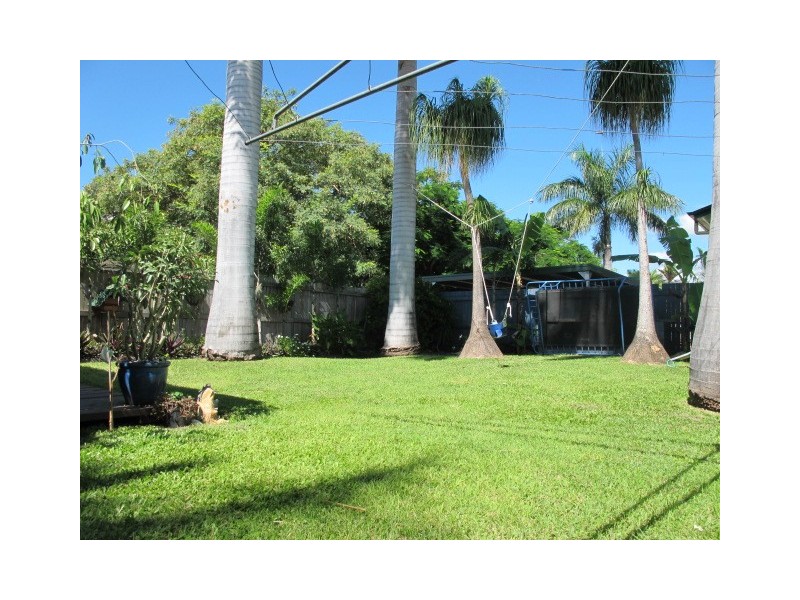 43 Cambridge Street, The Range QLD 4700