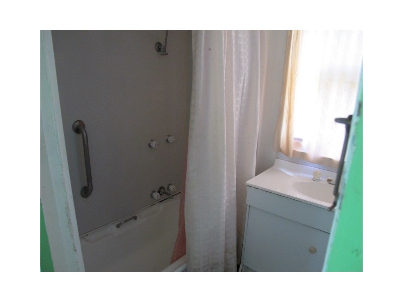 418 Campbell Street, Depot Hill QLD 4700