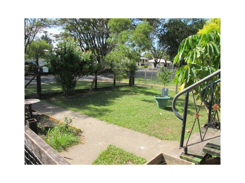 418 Campbell Street, Depot Hill QLD 4700