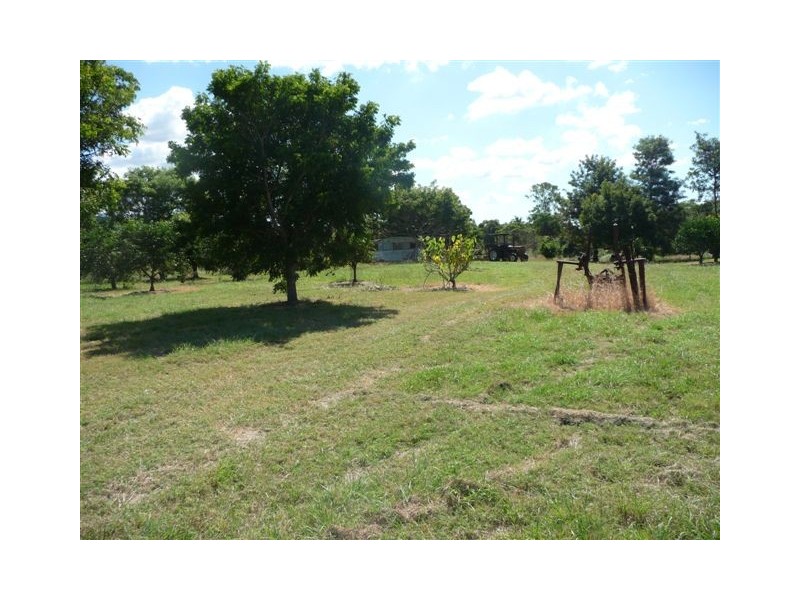 Ambrose QLD 4695