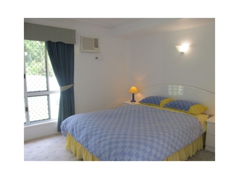 17 Kavanagh Crescent, Koongal QLD 4701