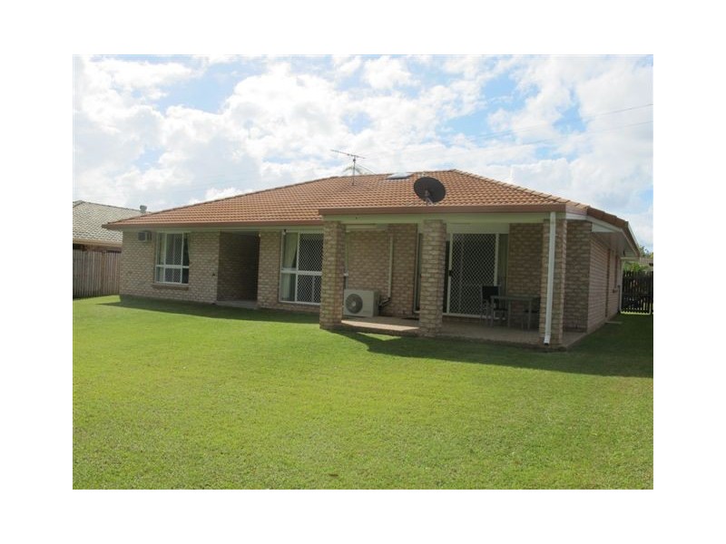 17 Kavanagh Crescent, Koongal QLD 4701