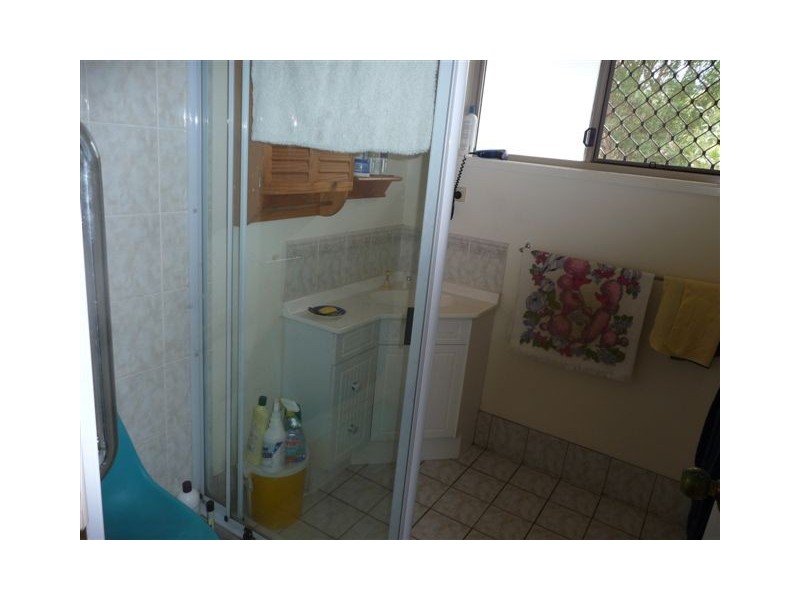 32 School Street, Mount Chalmers QLD 4702