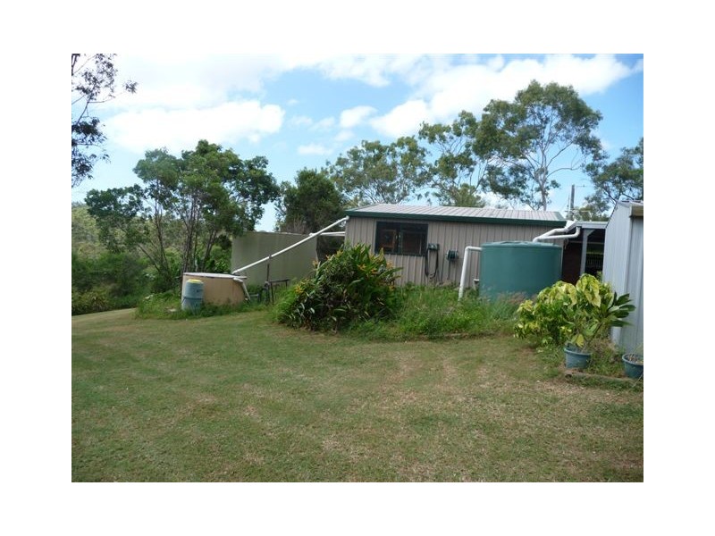 32 School Street, Mount Chalmers QLD 4702