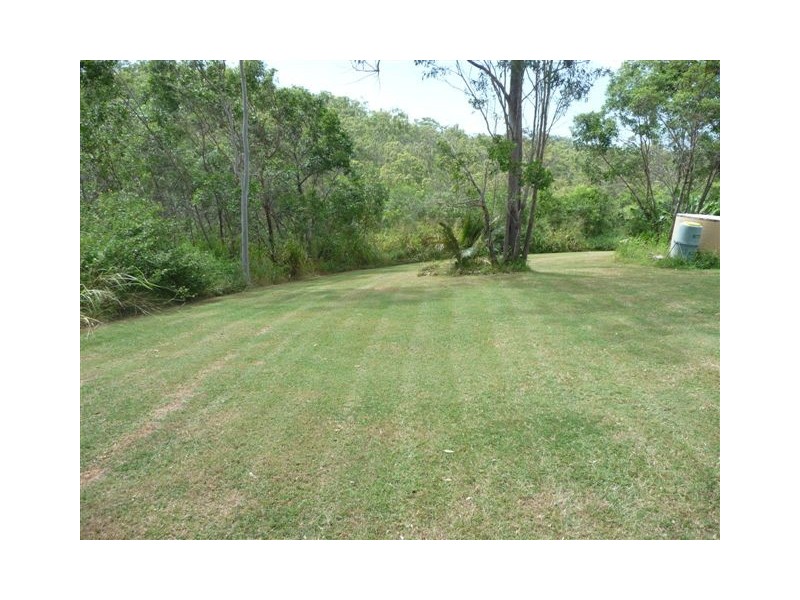 32 School Street, Mount Chalmers QLD 4702