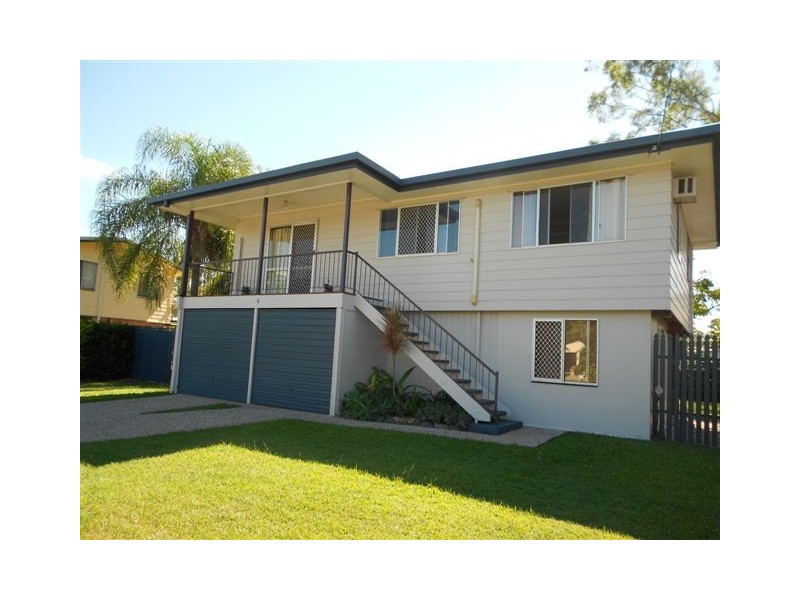 5 Buntain Street, Kawana QLD 4701