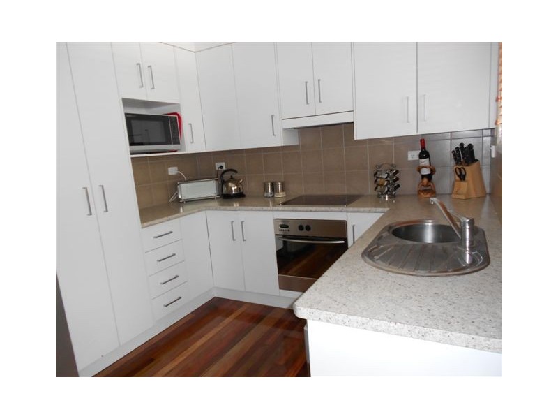 5 Buntain Street, Kawana QLD 4701