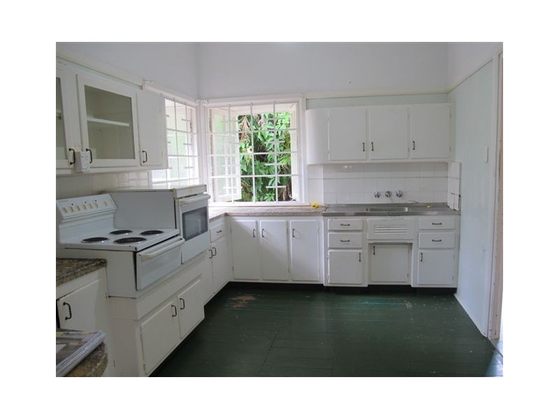 231 Denham Street, The Range QLD 4700