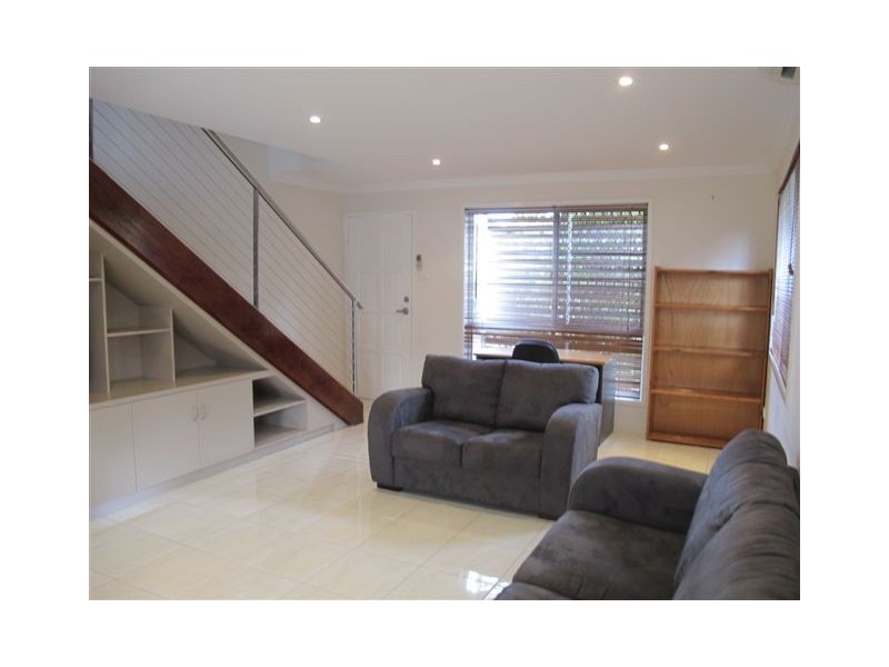 7/93 Pennycuick Street, West Rockhampton QLD 4700