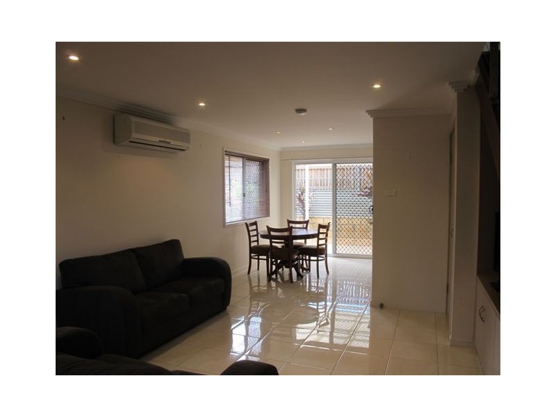 7/93 Pennycuick Street, West Rockhampton QLD 4700