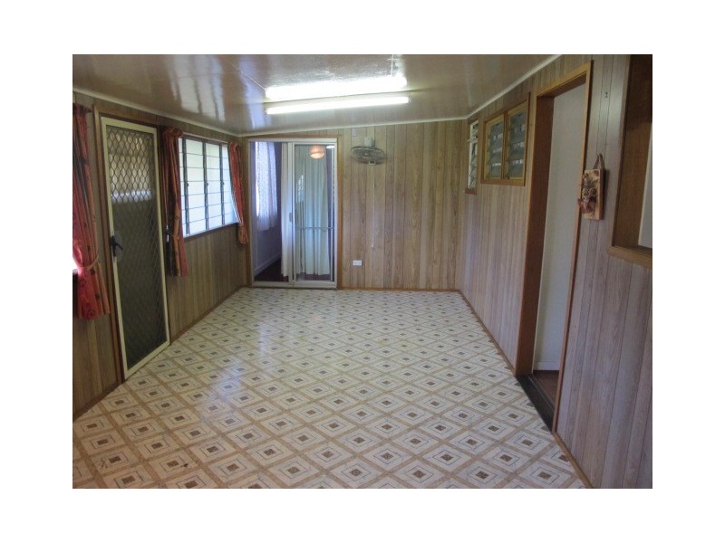 36 Bowen Terrace, The Range QLD 4700