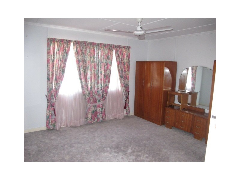36 Bowen Terrace, The Range QLD 4700