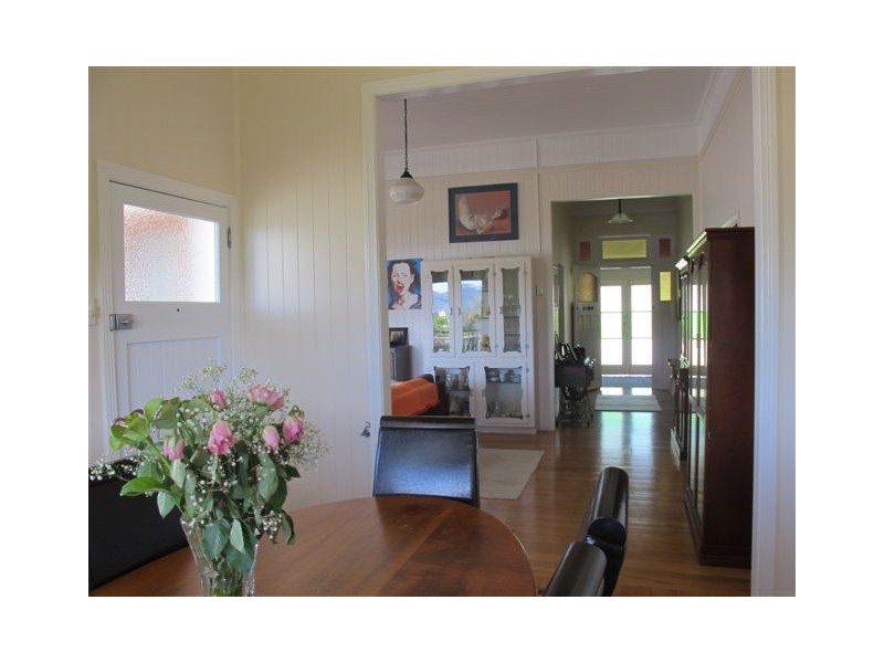 25 Lennox Street, The Range QLD 4700