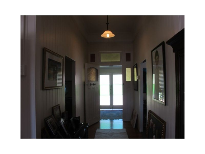 25 Lennox Street, The Range QLD 4700