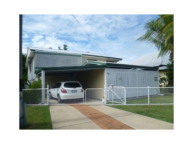 96 Edward Street, Berserker QLD 4701