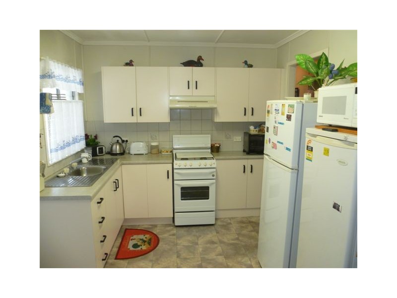 96 Edward Street, Berserker QLD 4701