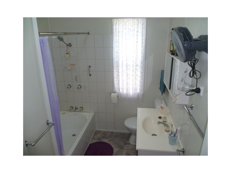 96 Edward Street, Berserker QLD 4701