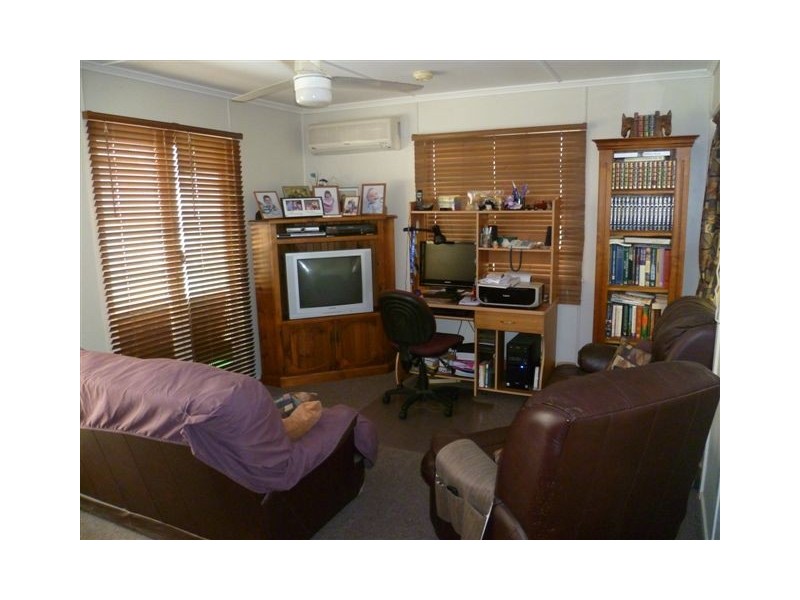 96 Edward Street, Berserker QLD 4701