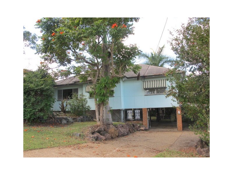 9 Cairns Street, The Range QLD 4700