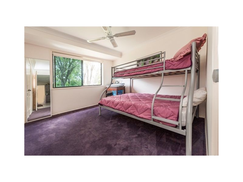 33 Burderkin Road, Nerimbera QLD 4701