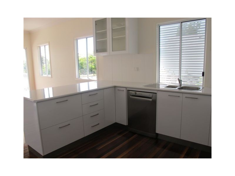 21 Mansfield Street, Wandal QLD 4700