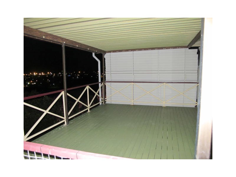 128 Quarry Street, The Range QLD 4700