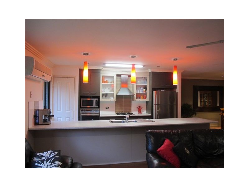 10 Pershing Street, Wandal QLD 4700