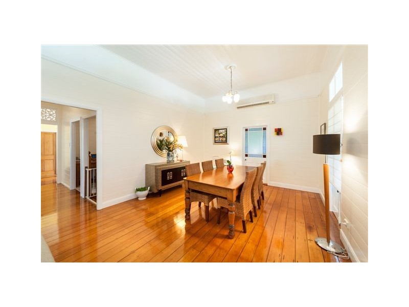 80 Cambridge Street, The Range QLD 4700