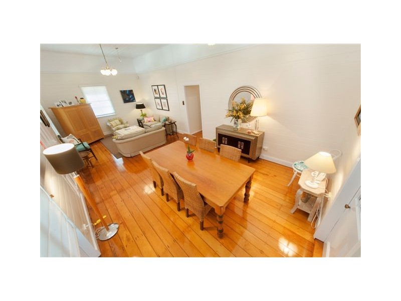 80 Cambridge Street, The Range QLD 4700