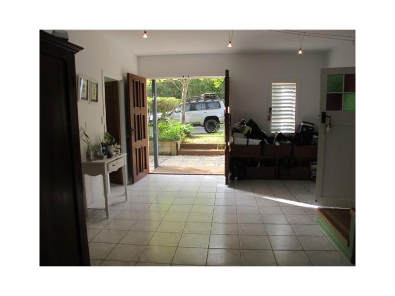 4 Menkin Place, Frenchville QLD 4701