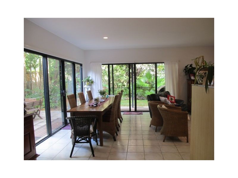 4 Menkin Place, Frenchville QLD 4701