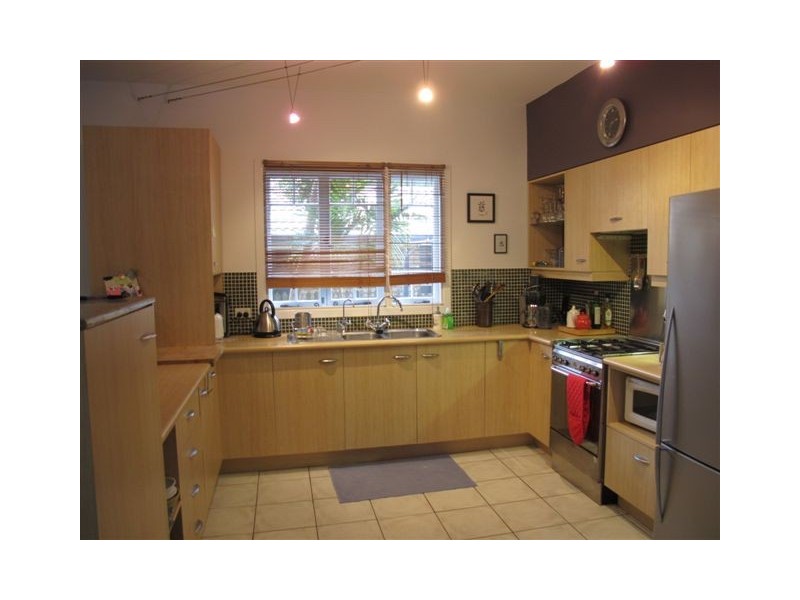 4 Menkin Place, Frenchville QLD 4701