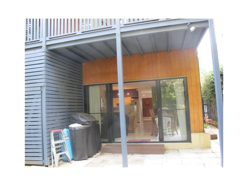 4 Menkin Place, Frenchville QLD 4701