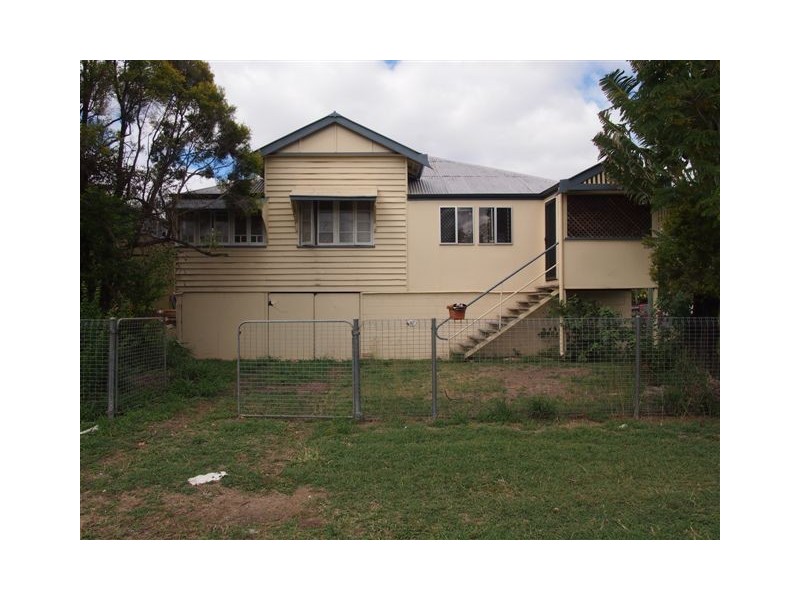 107 Stanley Street, Rockhampton City QLD 4700