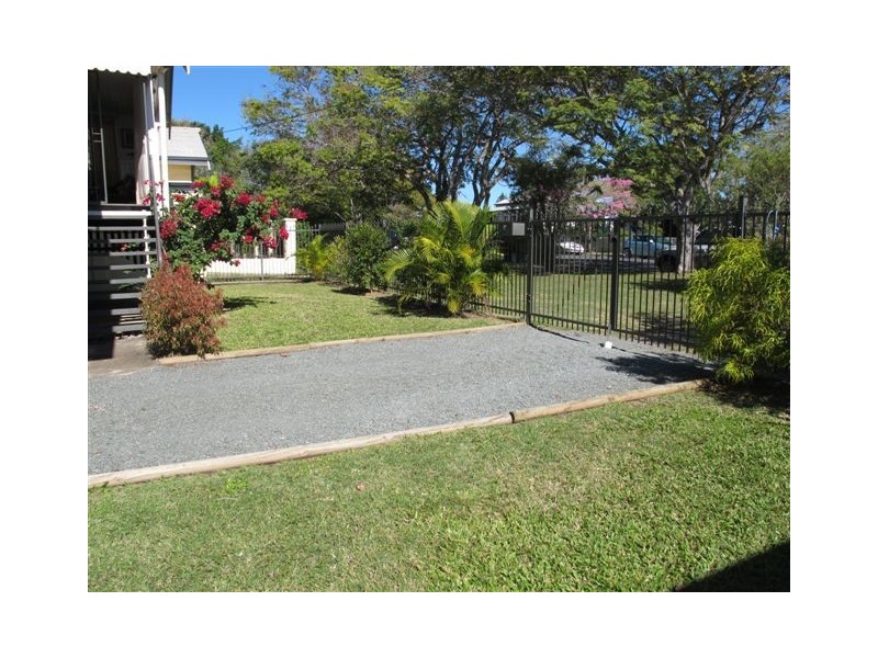 33 Herbert Street, Wandal QLD 4700