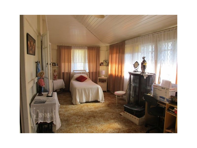 33 Herbert Street, Wandal QLD 4700